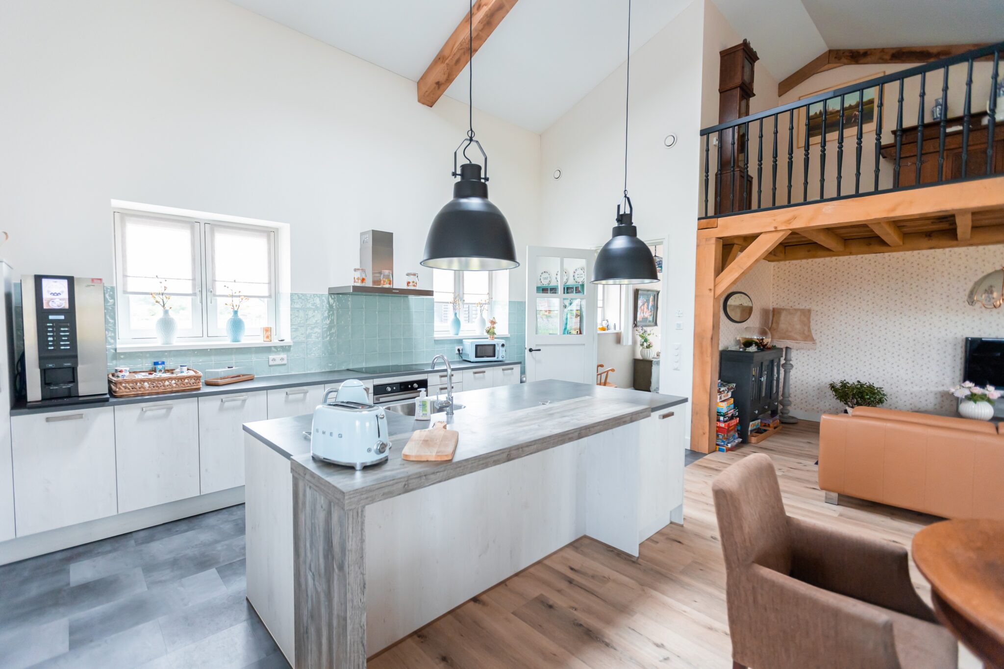 bed-and-breakfast-den-bosch-ontbijt-gezamenlijke-keuken-oude-boerderij
