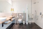 bed-and-breakfast-rosmalen-eigen-badkamer-luxe-inloopdouche