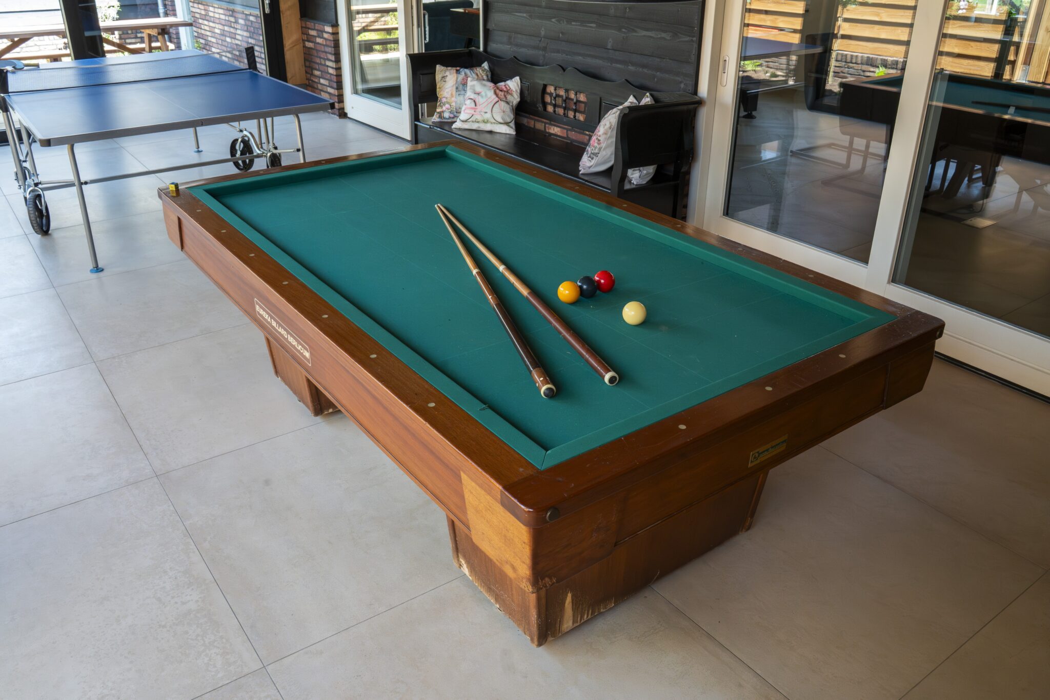 vergaderlocatie-bij-den-bosch-poolbiljart-teambuilding-ontspanning