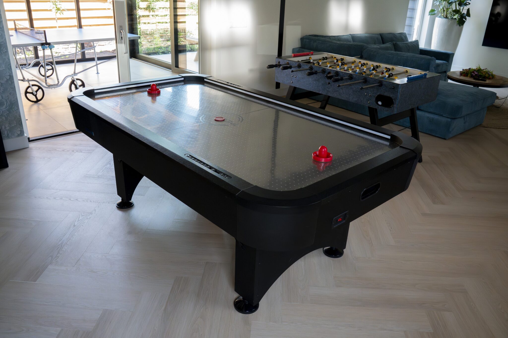 vergaderlocatie-rosmalen-huren-airhockey-tafelvoetbal-loungeruimte